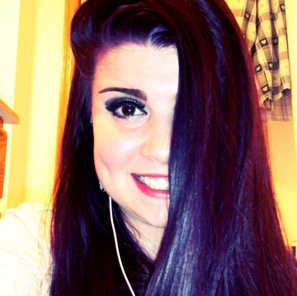 Meet your Posher, Kelli